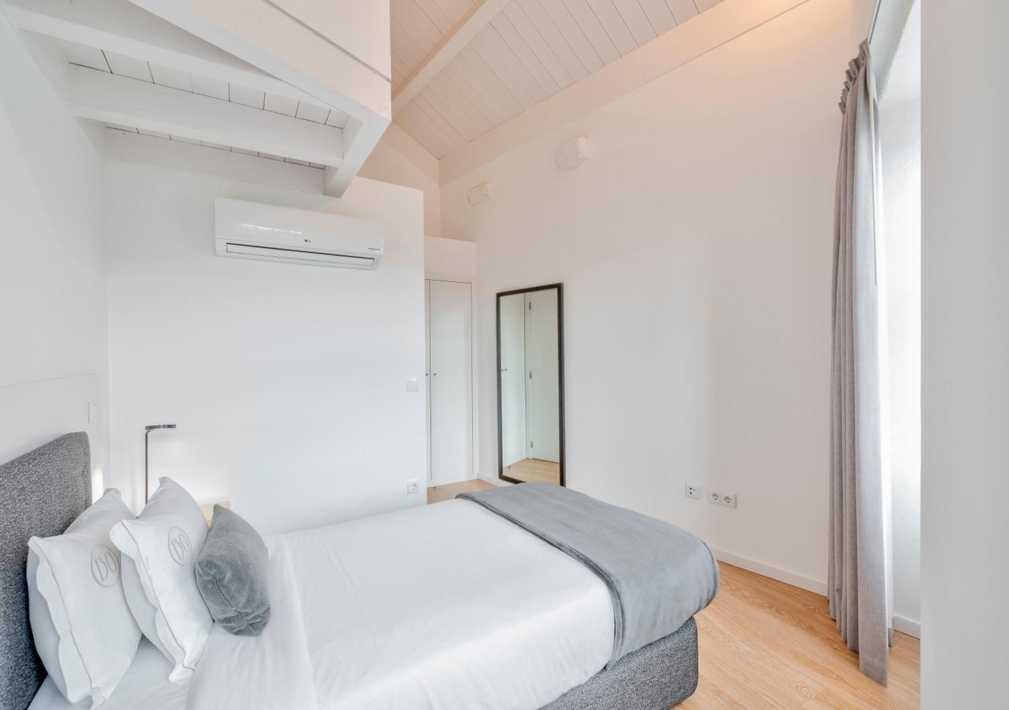 Oporto Comfort Dom Hugo - Historic Apartments (Adults Only) Room photo